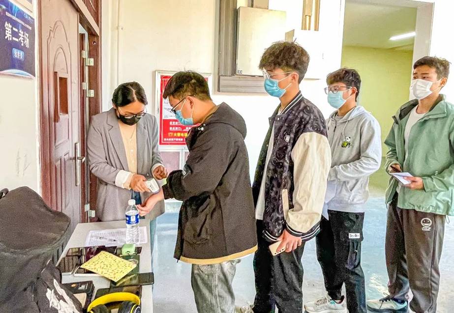 洛阳科技职业学院成功举办第十三届“蓝桥杯”河南省赛 洛阳科技职业学院成功举办第十三届“蓝桥杯”河南省赛