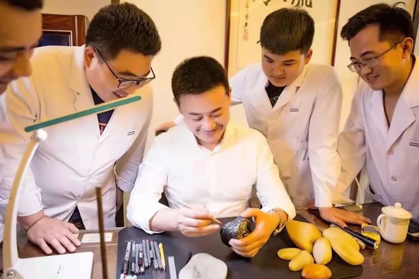 玉雕传承人张嘉伟 玉雕传承人张嘉伟