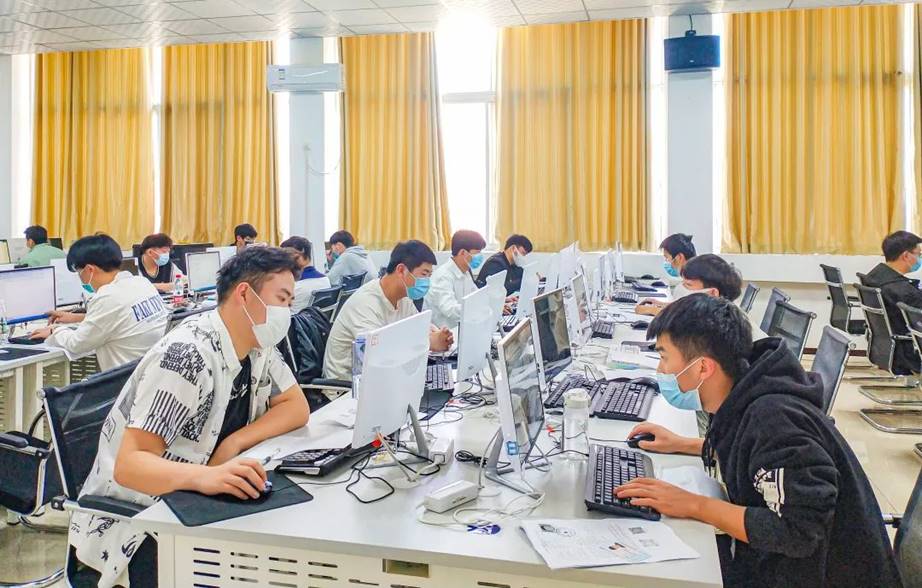 洛阳科技职业学院成功举办第十三届“蓝桥杯”河南省赛 洛阳科技职业学院成功举办第十三届“蓝桥杯”河南省赛