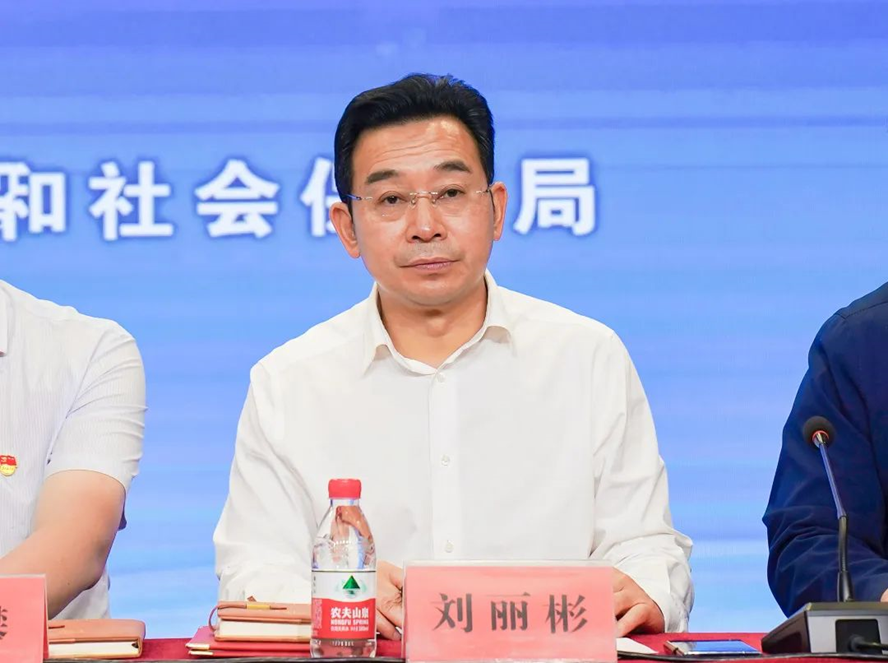 洛阳科技职业学院代表驻洛高职院校发言献策! 洛阳科技职业学院代表驻洛高职院校发言献策!