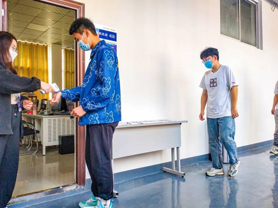 洛阳科技职业学院成功举办第十三届“蓝桥杯”河南省赛 洛阳科技职业学院成功举办第十三届“蓝桥杯”河南省赛