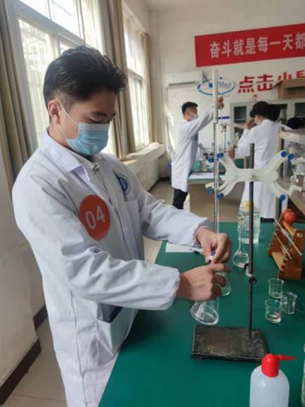 大健康学院药品生产技术专业