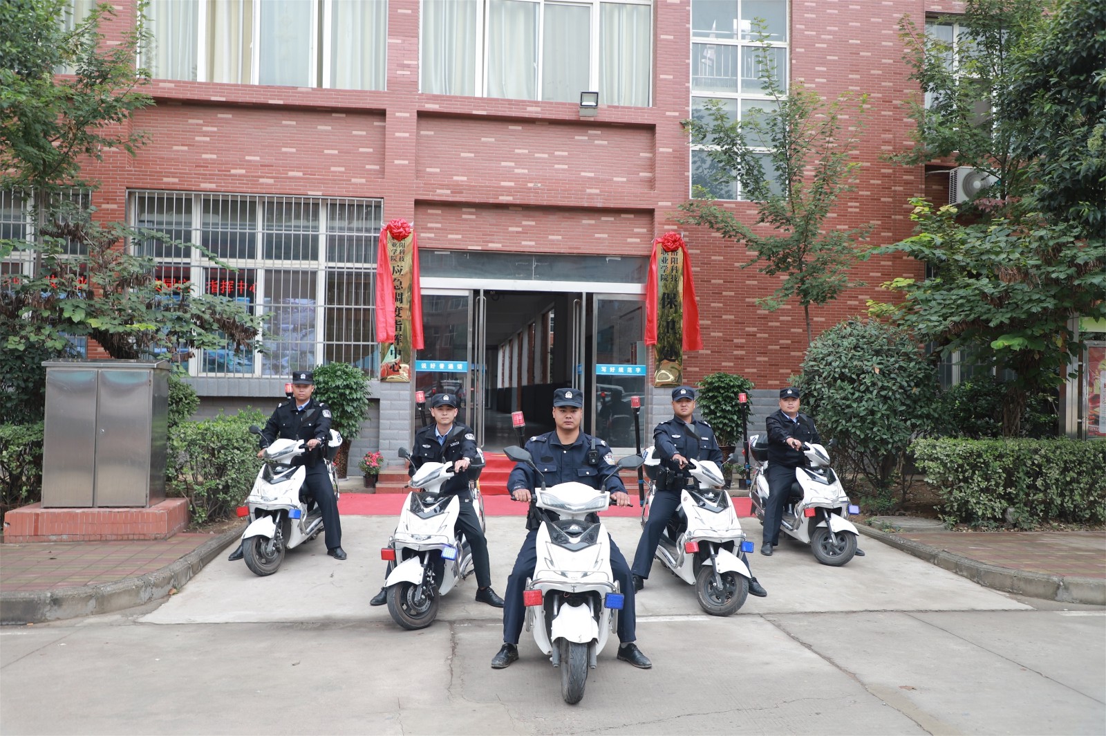 图片5.jpg