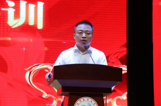 学习新理念，打开新思路，实现一流育人质量——洛阳科技职业学院科研与教师发展中心2020年第一期教师培训圆满完成(2)1679.png