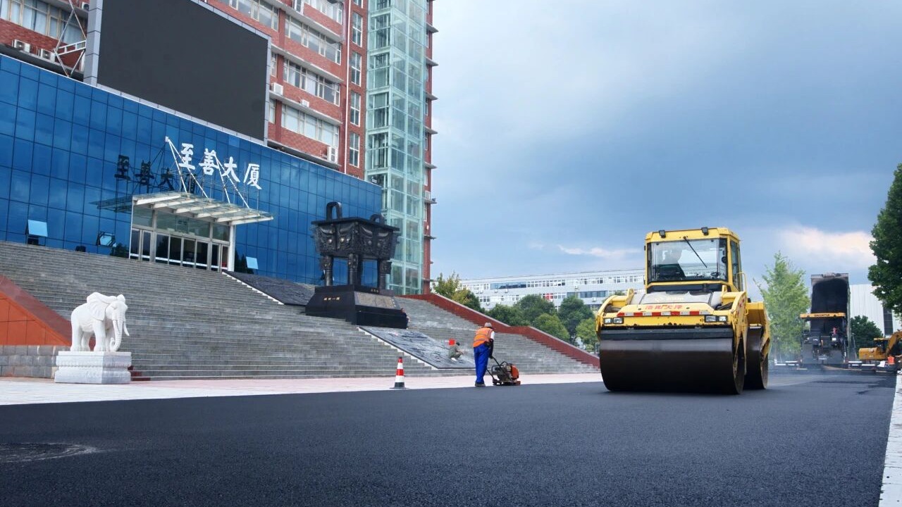 洛科迎新