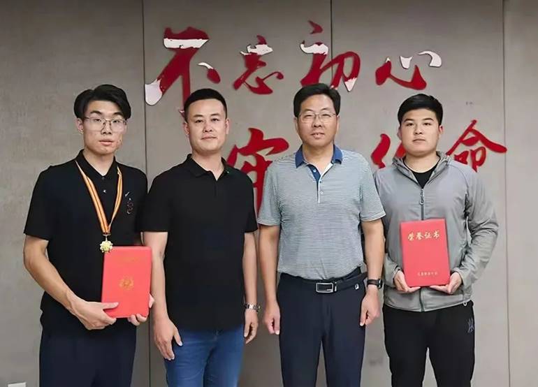 玉雕传承人张嘉伟 玉雕传承人张嘉伟